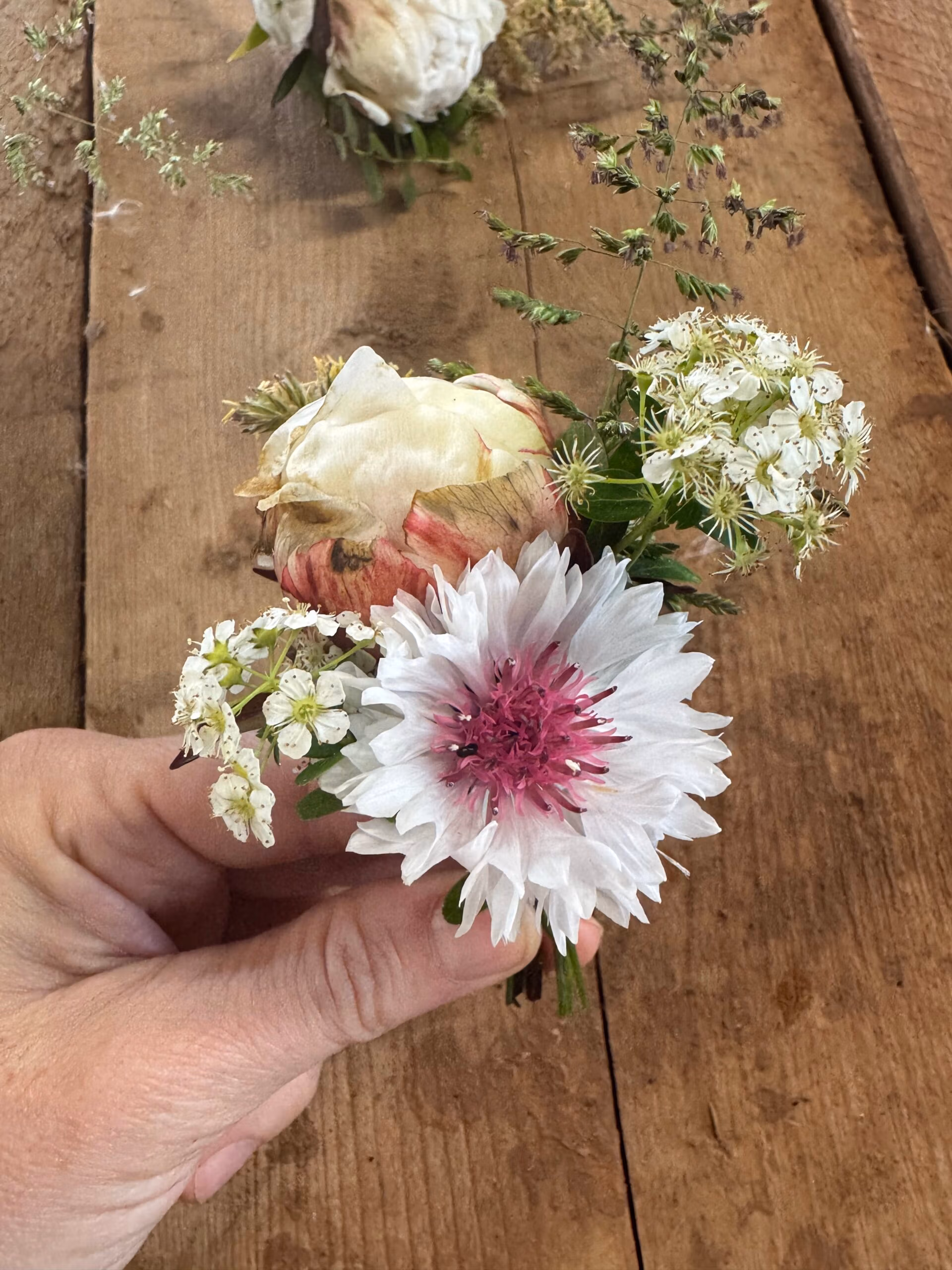 Cornflower Romantic Mix - Image 3